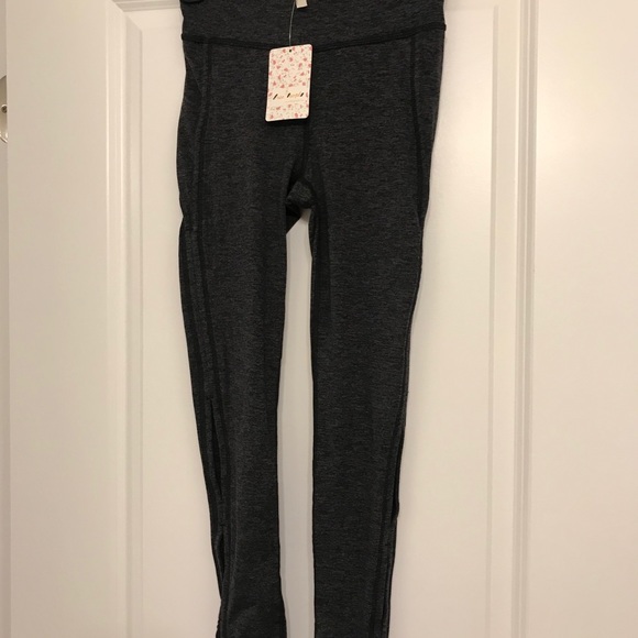 Free people new infinity hi rise 3/4 leggings - Picture 4 of 5